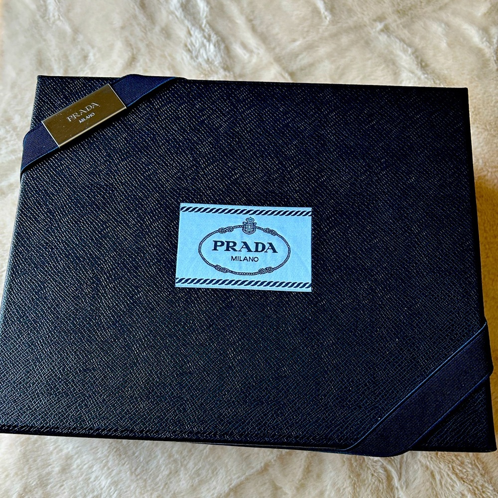💎PRADA LARGE MILANO LEATHER WALLET💎